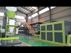 Jalur produksi pupuk larut dalam air