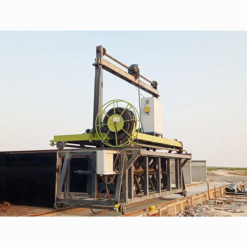 Mesin Kompos Kotoran Ayam Jenis Green Groove Turner