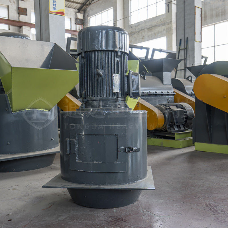 Rantai vertikal jenis pupuk organik Peralatan Impact Crusher